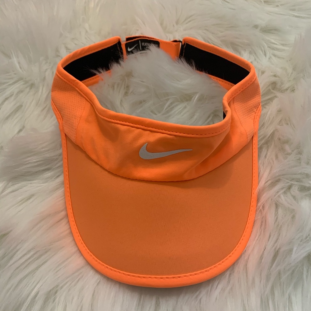 EUC Nike Dri-Fit Visor